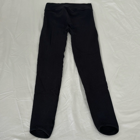 Gymshark Black Ribbed Seamless Workout Set - Picture 5 of 5